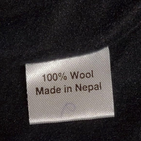 Wool Hat Monster Design One Size Black - Picture 5 of 5